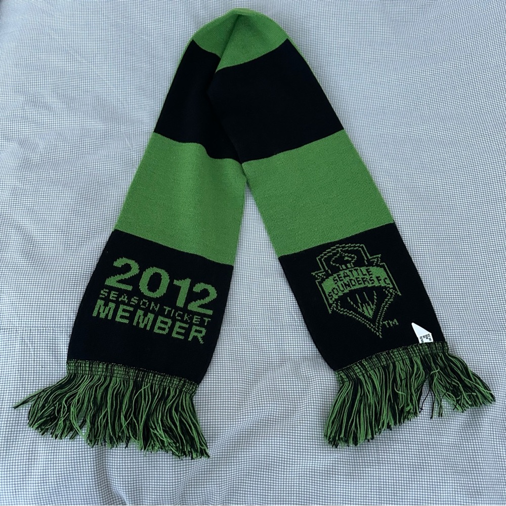 MLS Sale! Five Seattle Sounders FC Soccer Season Tix Holder Scarves! - Picture 5 of 16